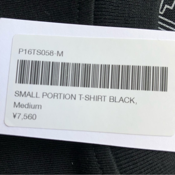 Palace Small Portion T-shirt Size Medium in Black Color - Picture 9 of 10